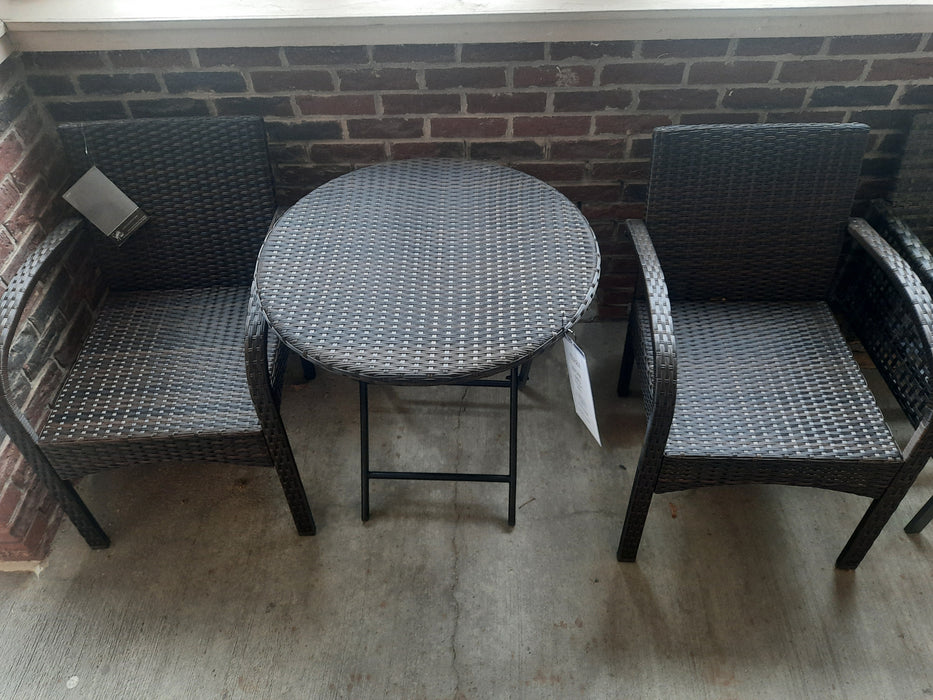 Outdoor table and chairs