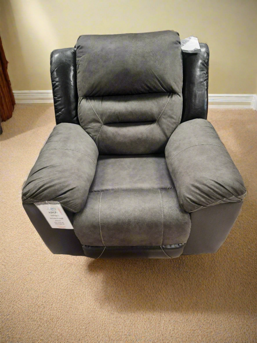 EARHART RECLINER